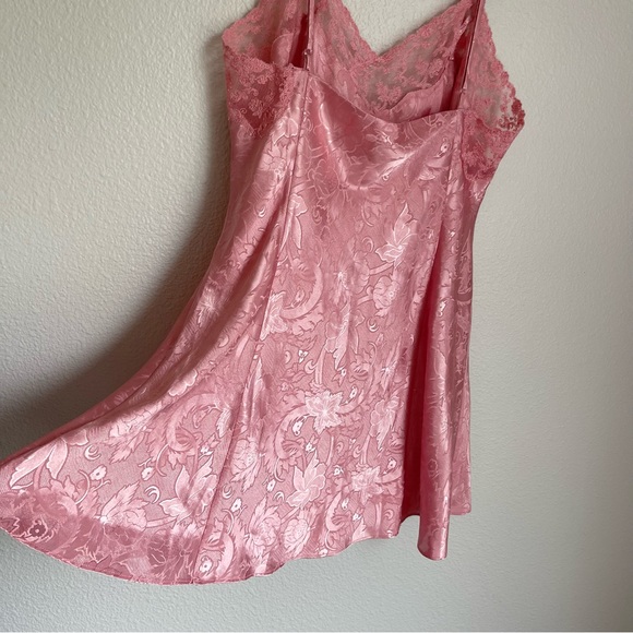 Vintage Gold Label Victoria's Secret Barbiecore Lace Babydoll Slip Dress Size M - Picture 5 of 13